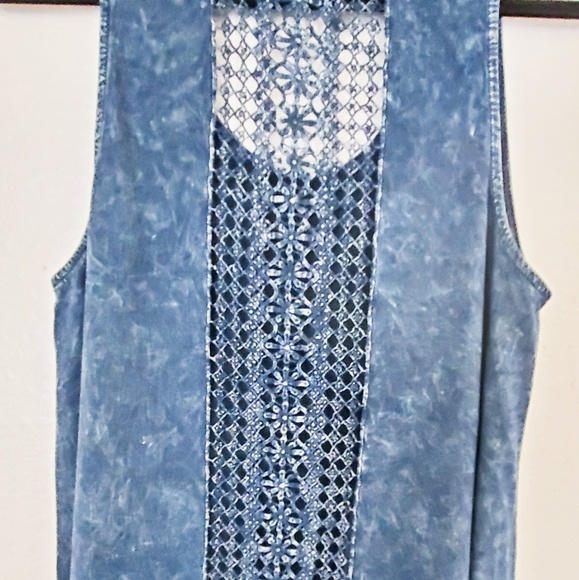 Staring At Stars Blue Acid Wash Tank - Picture 6 of 7